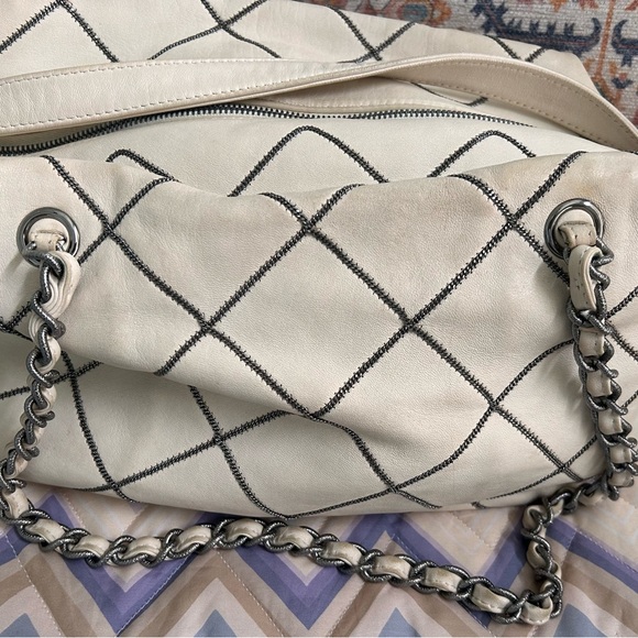 Chanel Cream Bowler Bag with Silver Hardware and Stitching 🕊️ - Picture 3 of 14